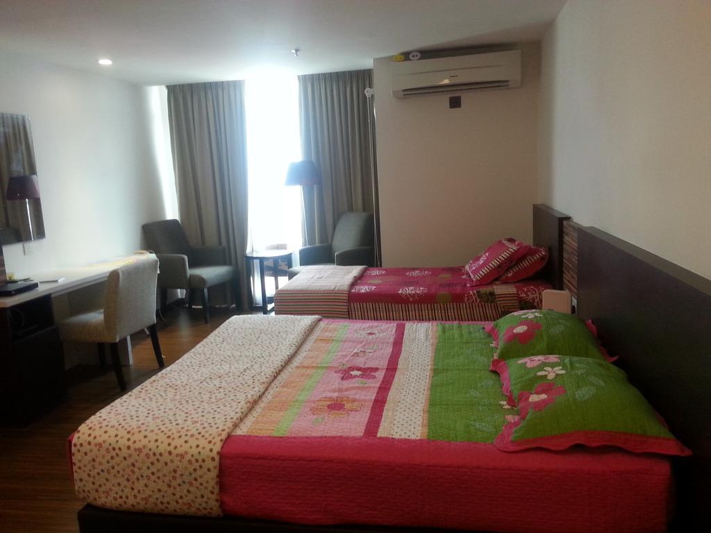 Best Studio Guest House Kota Bharu Quarto foto