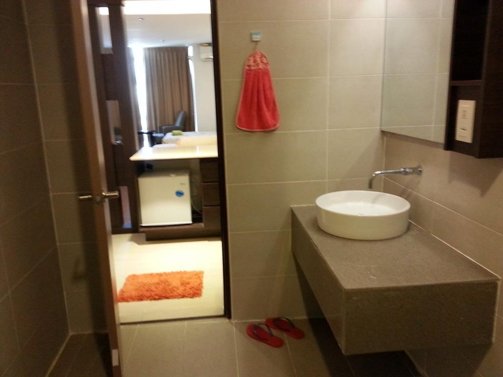 Best Studio Guest House Kota Bharu Quarto foto